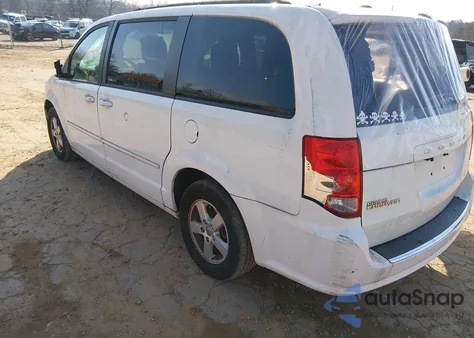 2012 Dodge Grand Caravan Sxt from USA, damaged, VIN 2C4RDGCG5CR302553